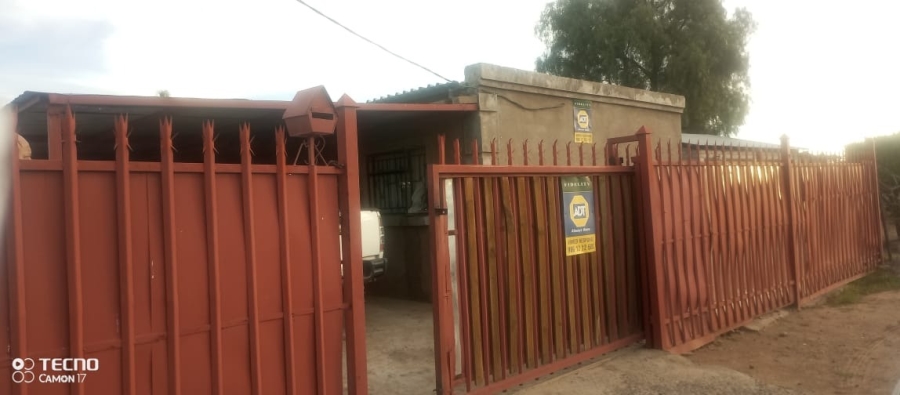 1 Bedroom Property for Sale in Bloemside Free State